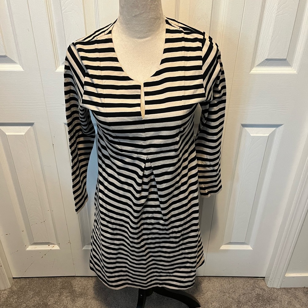 Gundren Sjoudn Black and White Striped Long Sleeve Dress